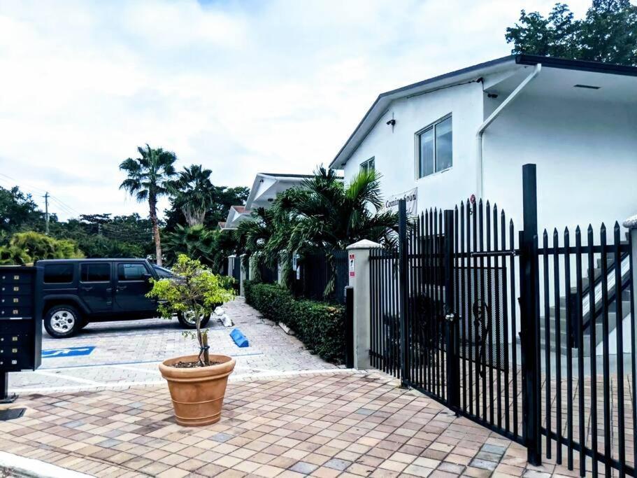 A1 - Endless Summer Vacation Rentals - Affordable Luxury Near Downtown Fort Lauderdale Bagian luar foto