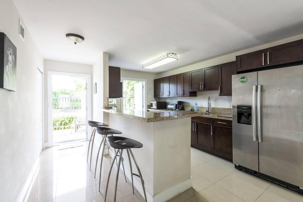 A1 - Endless Summer Vacation Rentals - Affordable Luxury Near Downtown Fort Lauderdale Bagian luar foto